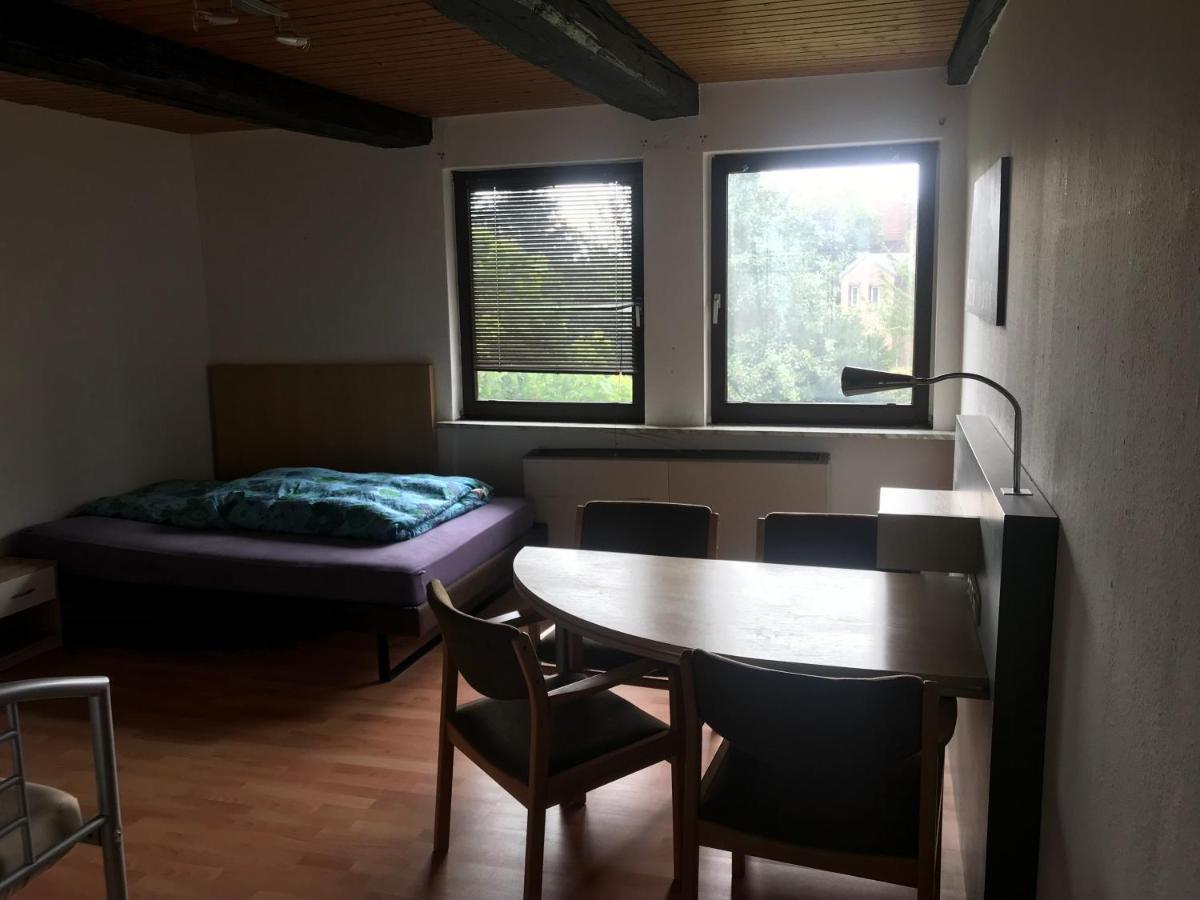 Bs West Apartment Alvesse Luaran gambar